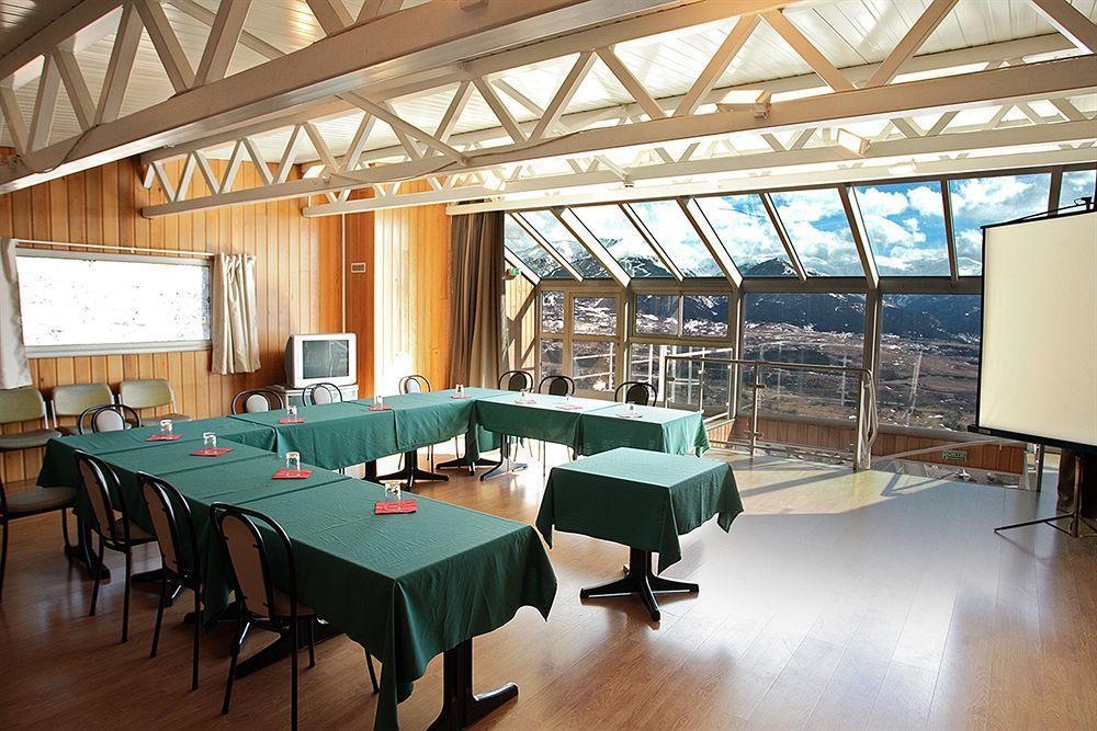 Hotel Le Grand Tétras Font-Romeu-Odeillo-Via Esterno foto