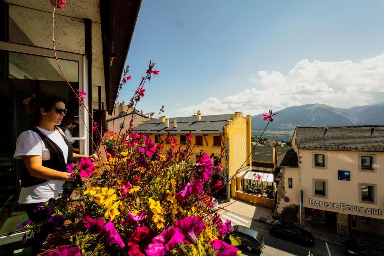 Hotel Le Grand Tétras Font-Romeu-Odeillo-Via Esterno foto
